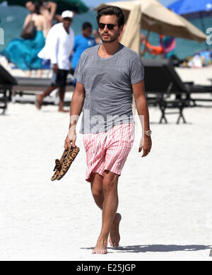 Scott Disick enjoy the hot weather on Miami Beach with friends  Featuring: Scott Disick Where: Miami Beach, Florida, United States When: 30 Jun 2013 Stock Photo