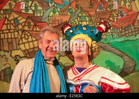 British actor Sir Ian McKellen with Pantomime Dame in London's West End Theatre Stock Photo