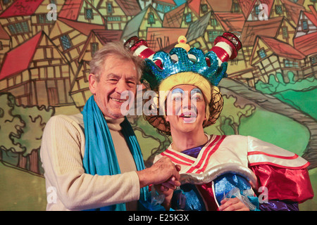 British actor Sir Ian McKellen with Pantomime Dame in London's West End Theatre Stock Photo