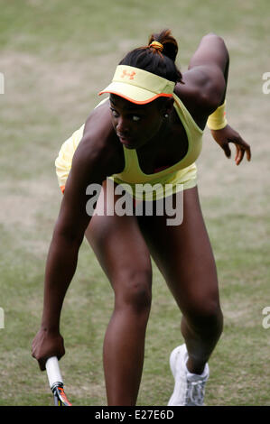 Eastbourne, UK. 16th June, 2014. Aegon International Sloane Stephens (USA) defeats Caroline Garcia (FRA) by a score 6-2, 6-4 in their 1st Round match at Devonshire Park. Credit:  Action Plus Sports/Alamy Live News Stock Photo