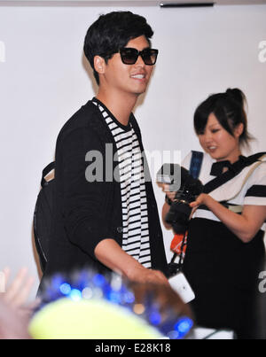 Lee Jang-Woo, Jun 13, 2014 : Korean actor Lee Jang-Woo arrives at Tokyo International Airport in Tokyo, Japan, on June 13, 2014. Stock Photo