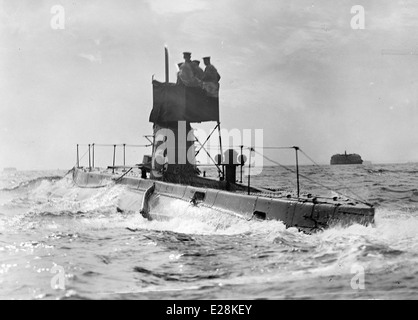 HMS B6 submarine Stock Photo