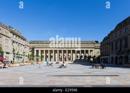 Caird Hall City Square Dundee Tayside Scotland