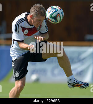 Santo Andre, Brazil. 17th June, 2014. Bastian Schweinsteiger in action during a training session of the German national soccer team at the training center in Santo Andre, Brazil, 17 June 2014. The FIFA World Cup 2014 will take place in Brazil from 12 June to 13 July 2014. Photo: Thomas Eisenhuth/dpa/Alamy Live News Stock Photo