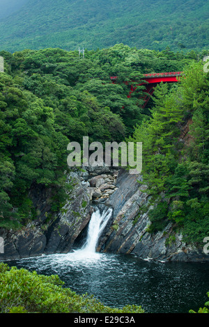 Toroki Waterfall Toroki Falls, Yakushima, Kagoshima, Japan Stock Photo - Alamy