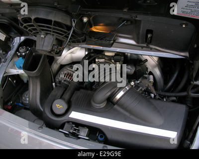 Porsche 3 8 engine hi-res stock photography and images - Alamy