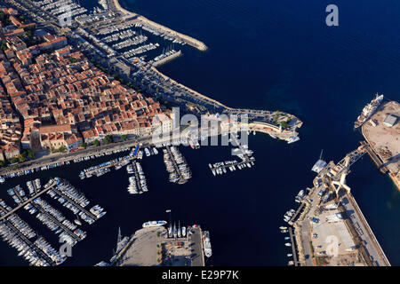 France, Bouches du Rhone, La Ciotat, the harbour (aerial view) Stock Photo