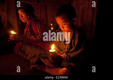 Nepal, Bagmati Zone, Rasuwa District, Trisuli Valley, Gatlang, Tamang heritage trail, funeral ceremony Stock Photo