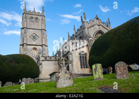 St Mary The Virgin Church and gravestones Calne, Wiltshire, England Stock Photo