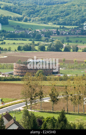 France, Cote d'Or, Alise Sainte Reine, MuseoParc d'Alesia by Bernard Tschumi in the plain of the final battle Stock Photo