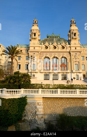 Principality of Monaco, Monaco, Monte Carlo, Societe des Bains de Mer de Monaco, the facade on the sea side of the casino and Stock Photo