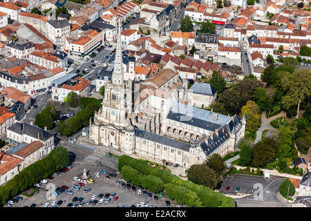 France, Vendee, Lucon, Notre Dame de l'Assomption cathedral (aerial view) Stock Photo