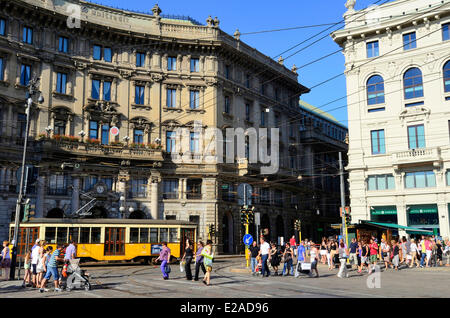 Italy, Lombardy, Milan, tramway on Piazza Cordusio Stock Photo