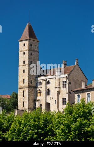 France, Gers, Auch, stop on El Camino de Santiago, Tour d'Armagnac in the upper part of the town dominating Gers River Stock Photo