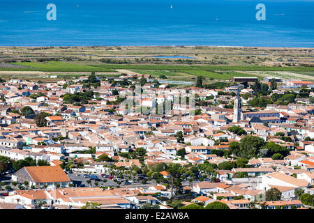 France, Charente Maritime, Ile de Re, La Couarde sur Mer (aerial view) Stock Photo