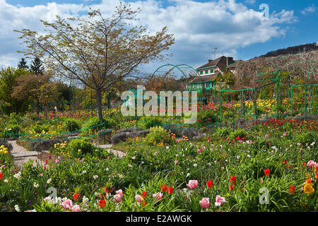 France, Eure, Giverny, Claude Monet Foundation, gardens of Monet's house Stock Photo