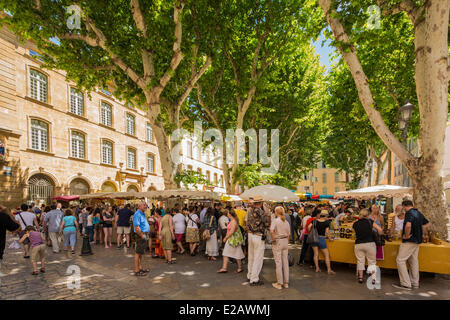 France, Bouches du Rhone, Aix en Provence, market Place Richelme Stock Photo
