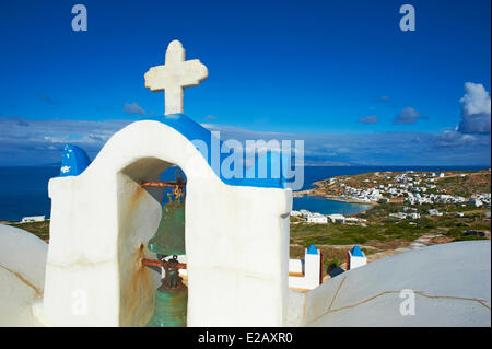 Greece, Cyclades, Lesser Cyclades, Donoussa Island, church and Stavros city and port Stock Photo