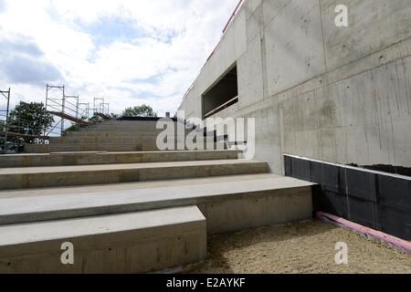 Kassel, Germany. 17th June, 2014. ATTENTION - EMBARGO CONDITION - 18 JUNE 2014 - 15:00 PM - View of the staircase on the construction site of the 'Grimmwelt' ('Grimm World') in Kassel, Germany, 17 June 2014. The house on the life and work of the collectors of fairy tales and linguists Jacob and Wilhelm Grimm is scheduled to be opened in mid 2015. Photo: Uwe Zucchi/dpa/Alamy Live News Stock Photo