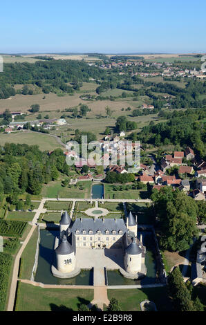 France, Cote d'Or, Bussy le Grand, Chateau de Bussy Rabutin (aerial view) Stock Photo