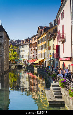 France, Haute Savoie, Annecy, the old city on the Thiou, Prison Palais de l'Isle and the banks of the Isle Stock Photo