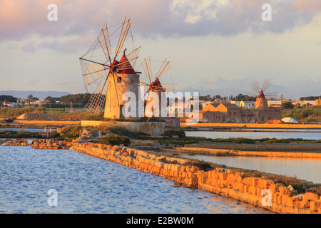 Old windmills in Marsala salts (Sicily, Italy) Stock Photo