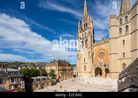 France, Lozere, Gevaudan, Lot Valley, Mende, Notre Dame et Saint Privat Cathedral Stock Photo