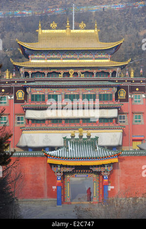 China, Qinghai, Amdo, Xining surroundings, Kumbum monastery (Ta'er Si), Tripitaka pavilion Stock Photo