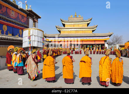 China, Qinghai, Amdo, Tongren, Monastery of Gomar, Losar, Opening ceremony Stock Photo