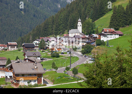 Italy, Trentino Alto Adige, Dolomites, Fassa Valley, about Canazei, the village of Pena Stock Photo