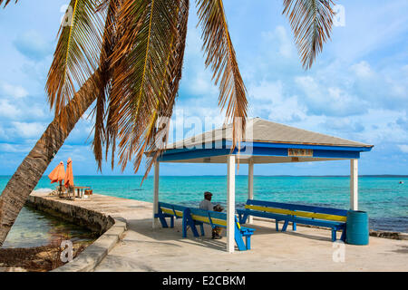 Bahamas, Eleuthera Island, Tarpum Bay Village Stock Photo - Alamy