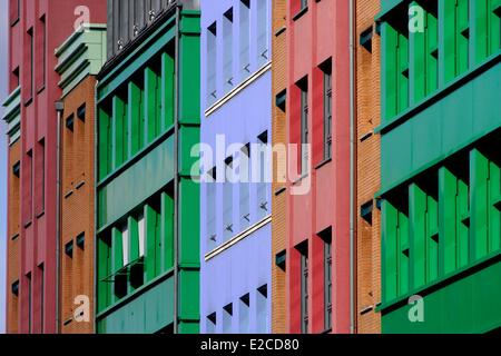 Germany, Berlin, Kreuzberg, modern buildings with colorful facades on Markgrafenstrasse