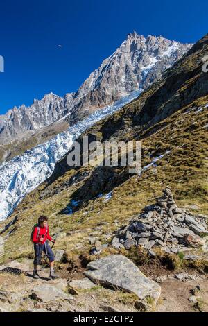 France Haute Savoie Chamonix Mont Blanc the massif of Mont Blanc serac of the glacier of Bossons since the Montagne de la Cote Stock Photo