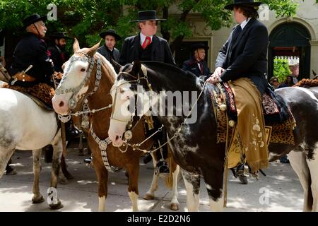 Argentina Buenos Aires Province San Antonio de Areco Tradition Day festival (Dia de Tradicion) gauchos parade on horseback in Stock Photo