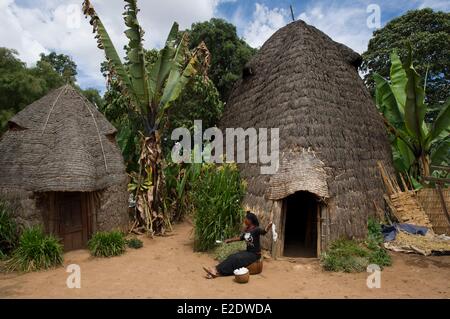 Ethiopia Arba Minch Dorze village bee hive houses Stock Photo