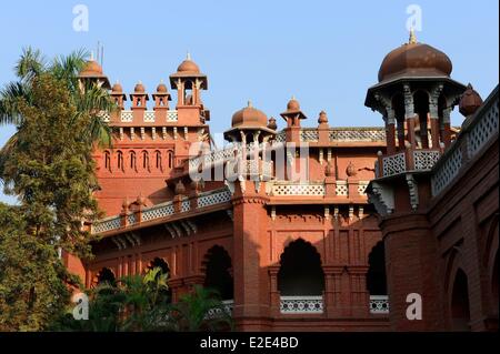 Bangladesh Dhaka (Dacca) the University of Dhaka established by British Imperial Government in 1921 the Curzon Hall (european Stock Photo