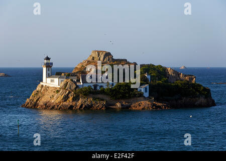 France, Finistere, Morlaix bay, Carantec, Louet island and its lighthouse Stock Photo