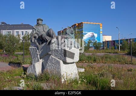 Russia, Chukotka autonomous district, Anadyr, bronze statue dedicated to a well knowed Chukchi writer, Yuri Rtkyeu Stock Photo