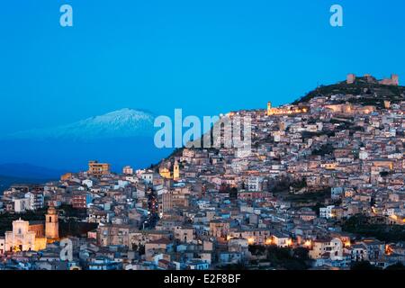 Italy, Sicily, Enna Province, Agira with the Mount Etna listed as World Heritage by UNESCO on the background Stock Photo