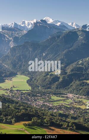 France, Haute-Savoie, Giffre valley, Samoens from the road to col de Joux Plane and the Mont Blanc massif in the background Stock Photo
