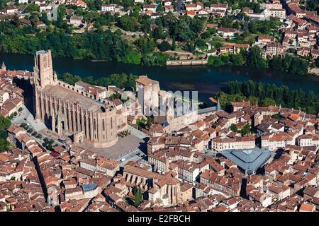 France Tarn Albi Episcopal City of Albi listed as World Heritage by UNESCO Sainte Cecile cathedral and the Berbie palace Stock Photo