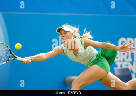 Eastbourne, UK. 19th June, 2014. Aegon International Eastbourne Caroline Wozniacki (DEN) defeats Camila Giorgi (ITA) by a score 6-7, 6-4, 6-2 in their Quarterfinals match at Devonshire Park. Credit:  Action Plus Sports/Alamy Live News Stock Photo