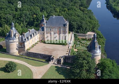 France, Vienne, Bonnes, Chateau de Touffou on Vienne river banks (aerial view) Stock Photo