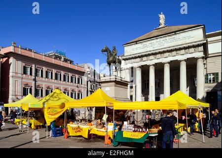 Italy, Liguria, Genoa, Piazza de Ferrrari, statue of Garibaldi, marketbooks Stock Photo