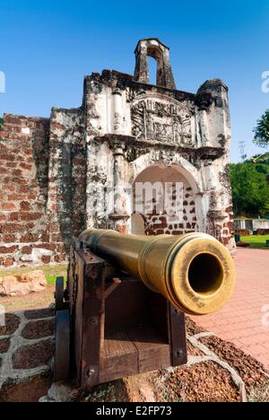 Porta de Santiago Pintu  Gerbang  Santiago Melaka  Malacca  