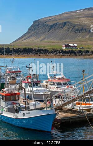 Iceland Westfjords Vestfirdir Region Breidafjordur Bay Brjanslaekur fishing harbour Stock Photo