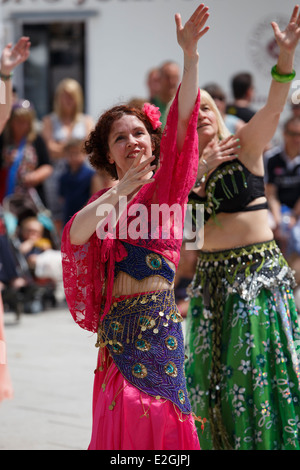 Wimborne Folk Festival 2014: Belly Dancers performing Stock Photo