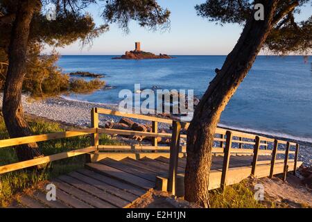 France Var Corniche de l'Esterel Saint Raphael staircase on landing beach of Dramont in front of Ile d'Or Stock Photo