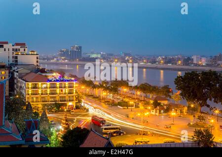 Cambodia Phnom Penh Sisowath Quay on river Tonle Sap Stock Photo
