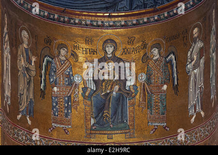 Mary with the Baby Jesus, Byzantine gold ground mosaics, Cathedral of Santa Maria Nuova, Monreale Cathedral, Monreale Stock Photo